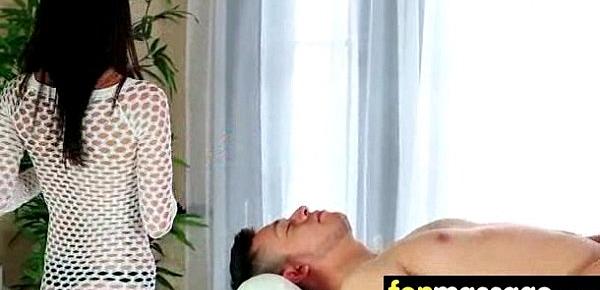 Sexy Masseuse Helps with Happy Ending 28